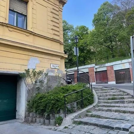 Heart & Cherry Residency * Budapest